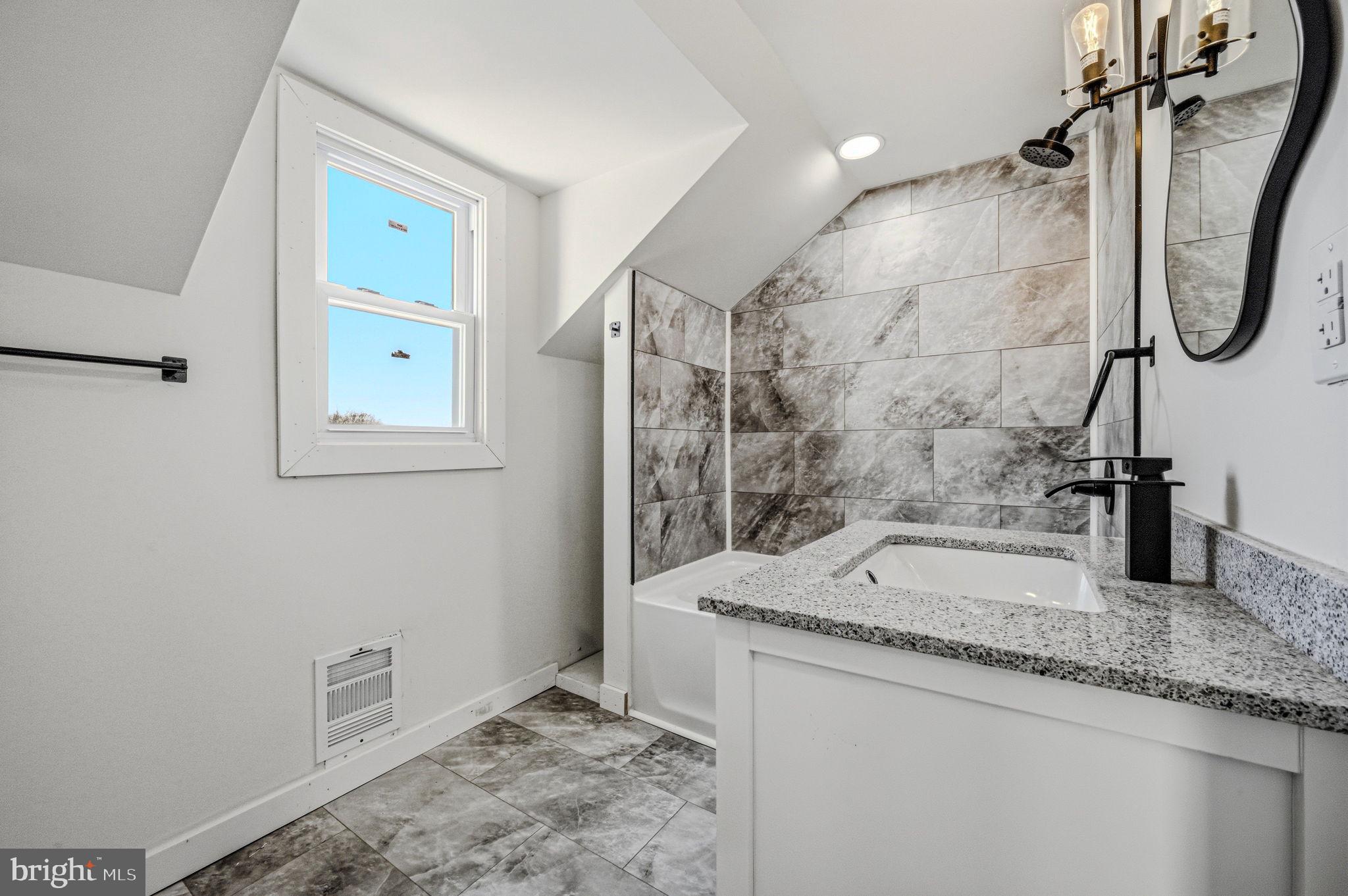 GWINHURST - Residential