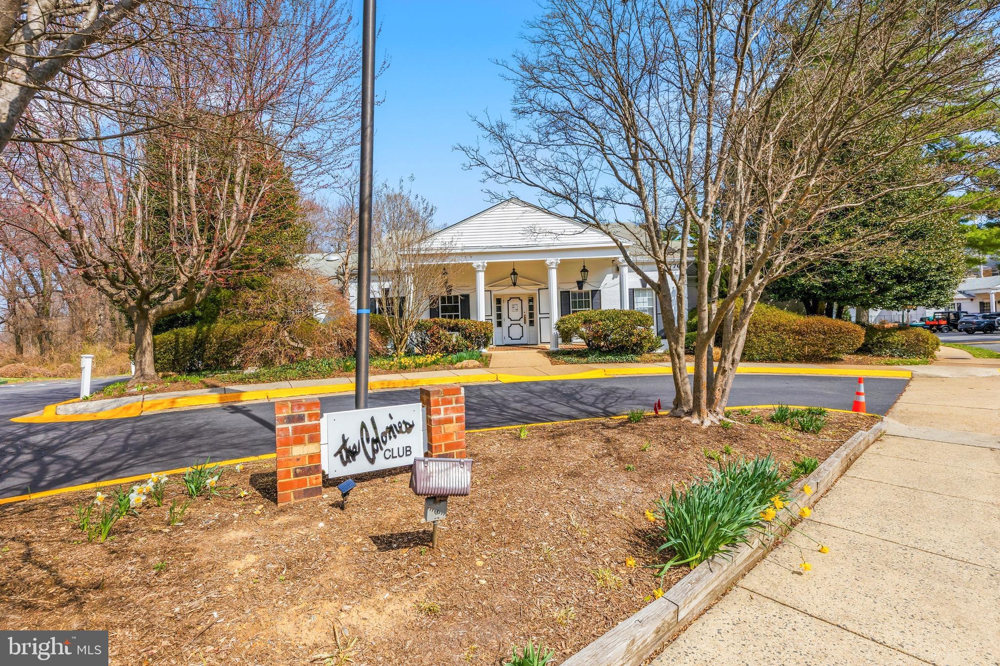 COLONIES AT MCLEAN - Residential