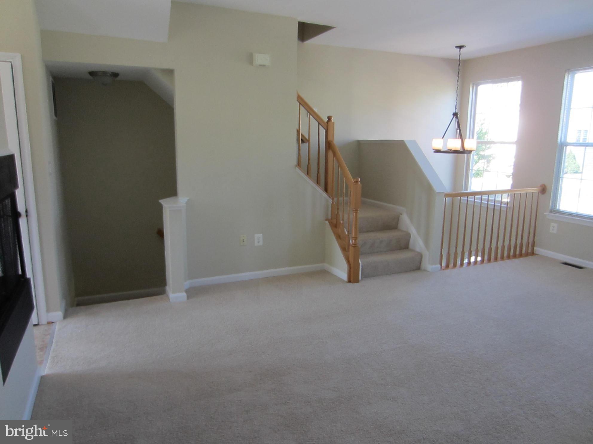 KINGSTOWNE - Residential Lease