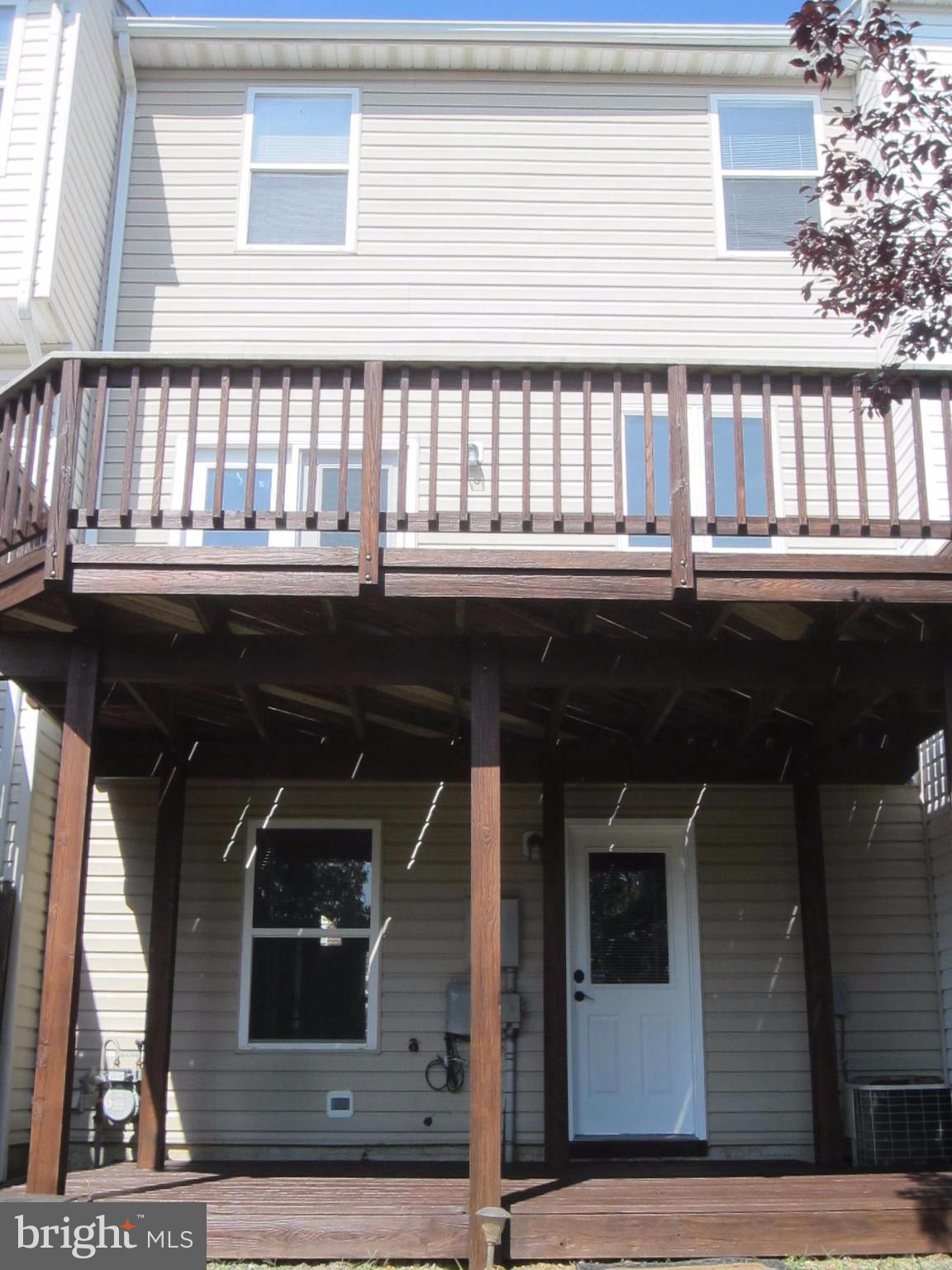 KINGSTOWNE - Residential Lease