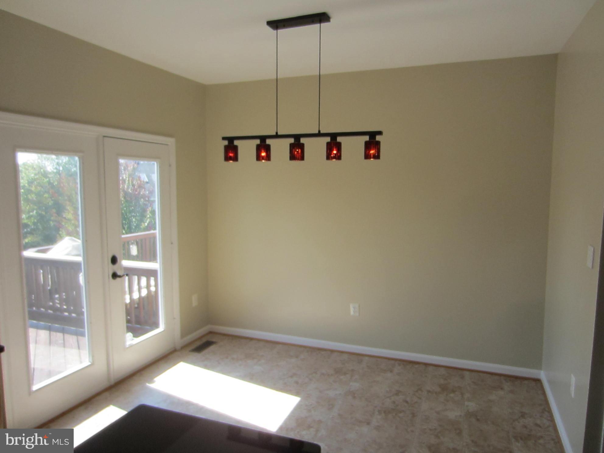 KINGSTOWNE - Residential Lease