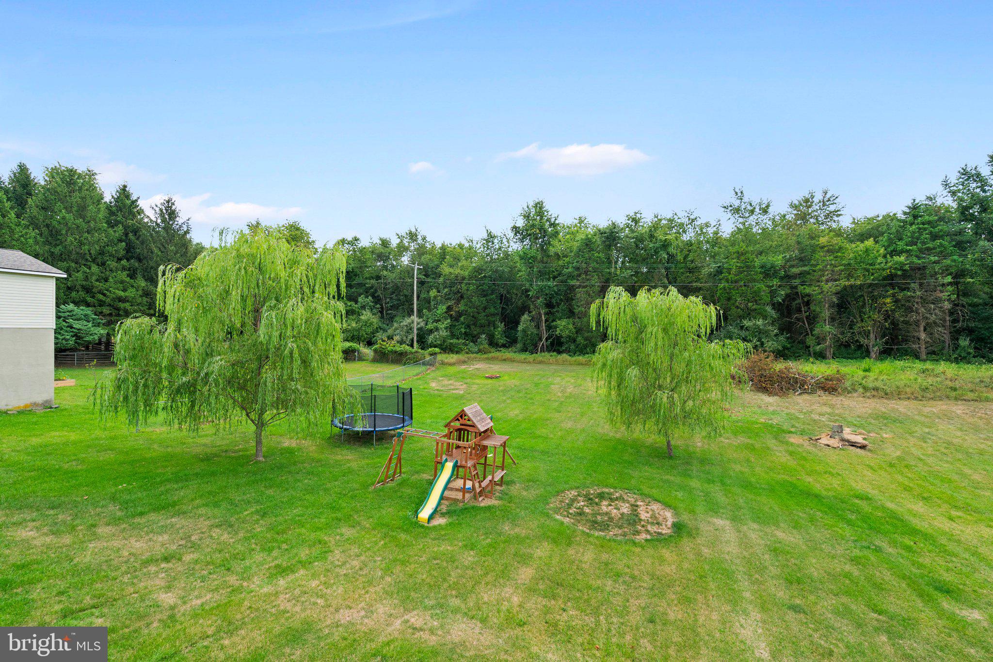 FAIRVIEW ACRES - Residential