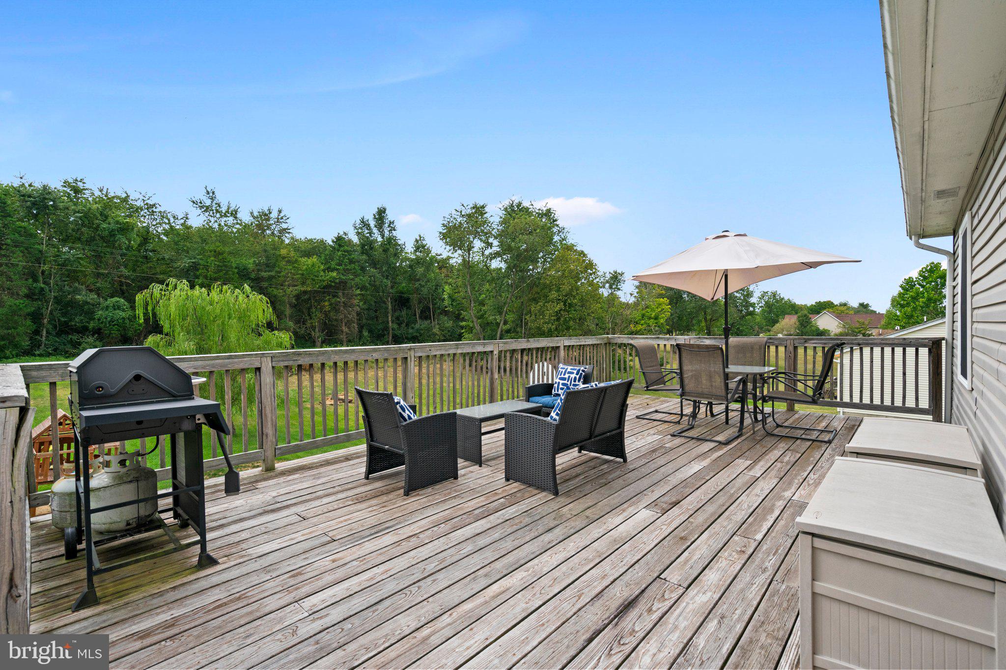 FAIRVIEW ACRES - Residential