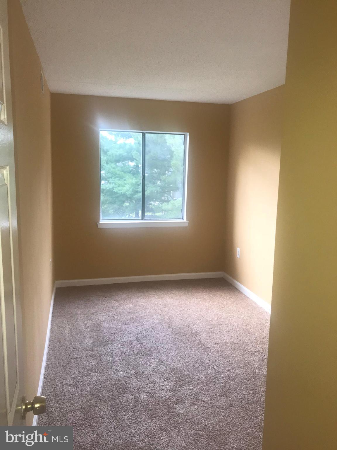 VILLAGES AT FALLS CHURCH - Residential