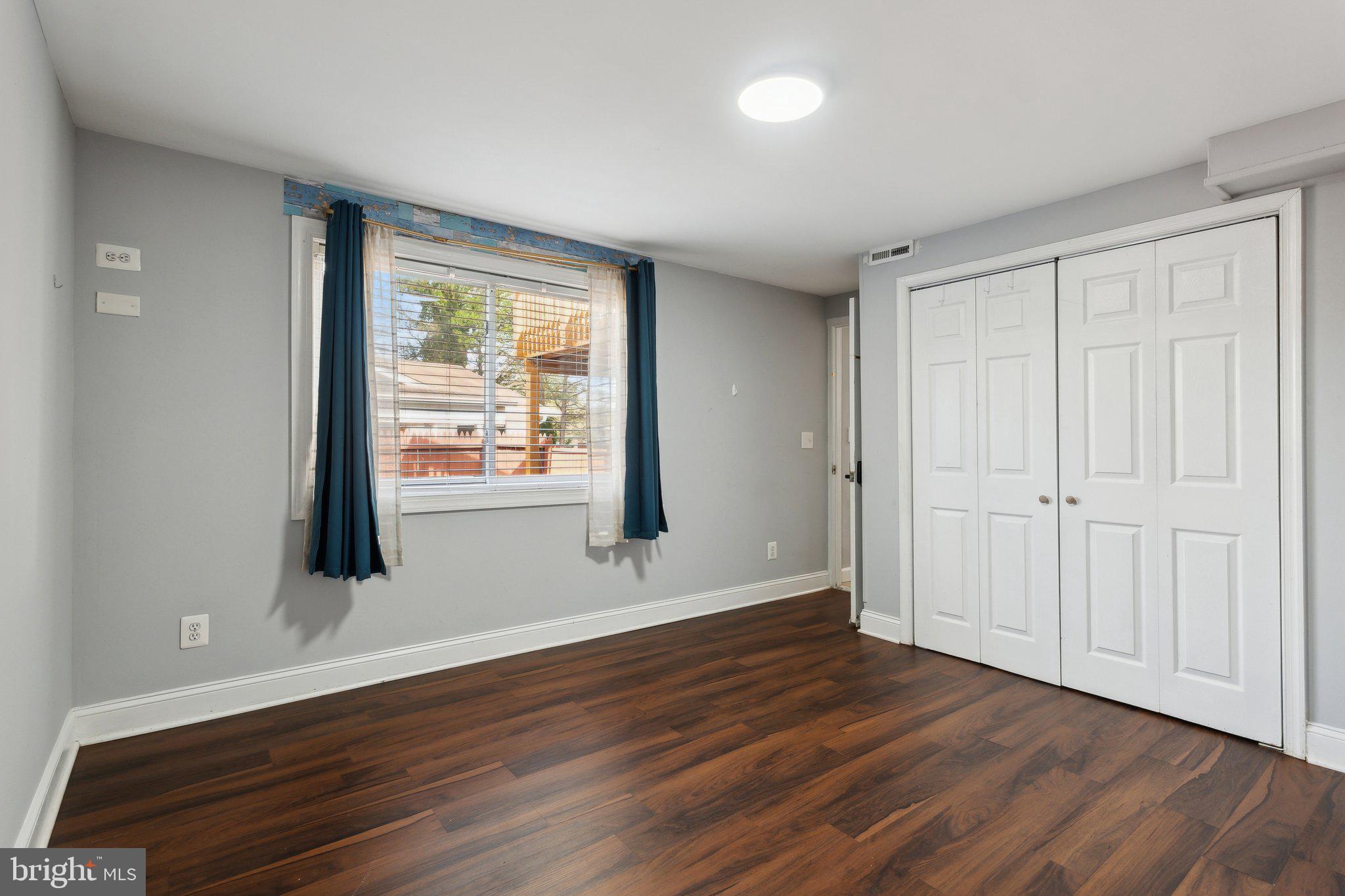 FRANKLIN KNOLLS - Residential