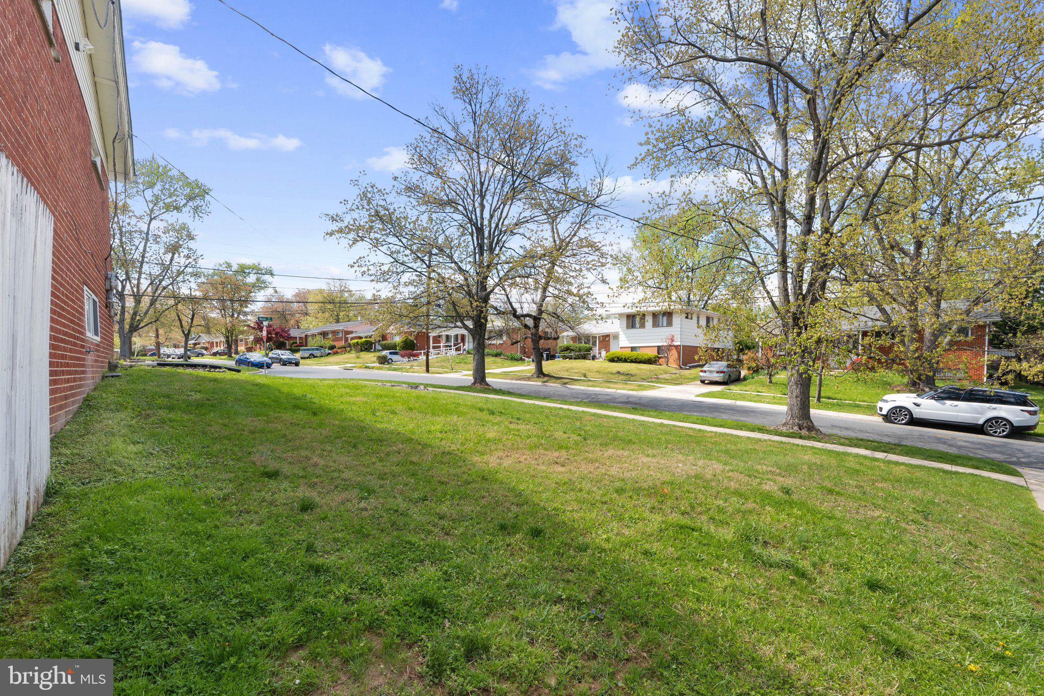 FRANKLIN KNOLLS - Residential