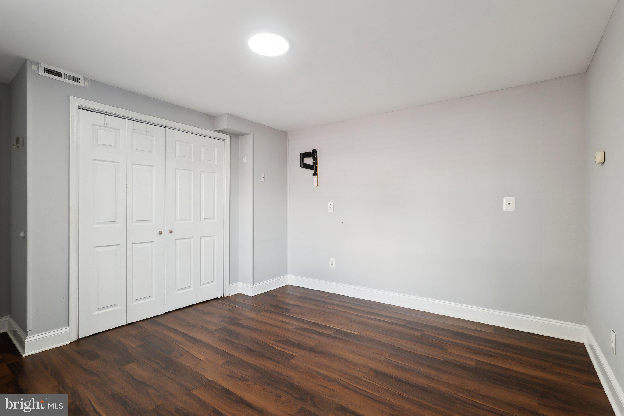 FRANKLIN KNOLLS - Residential