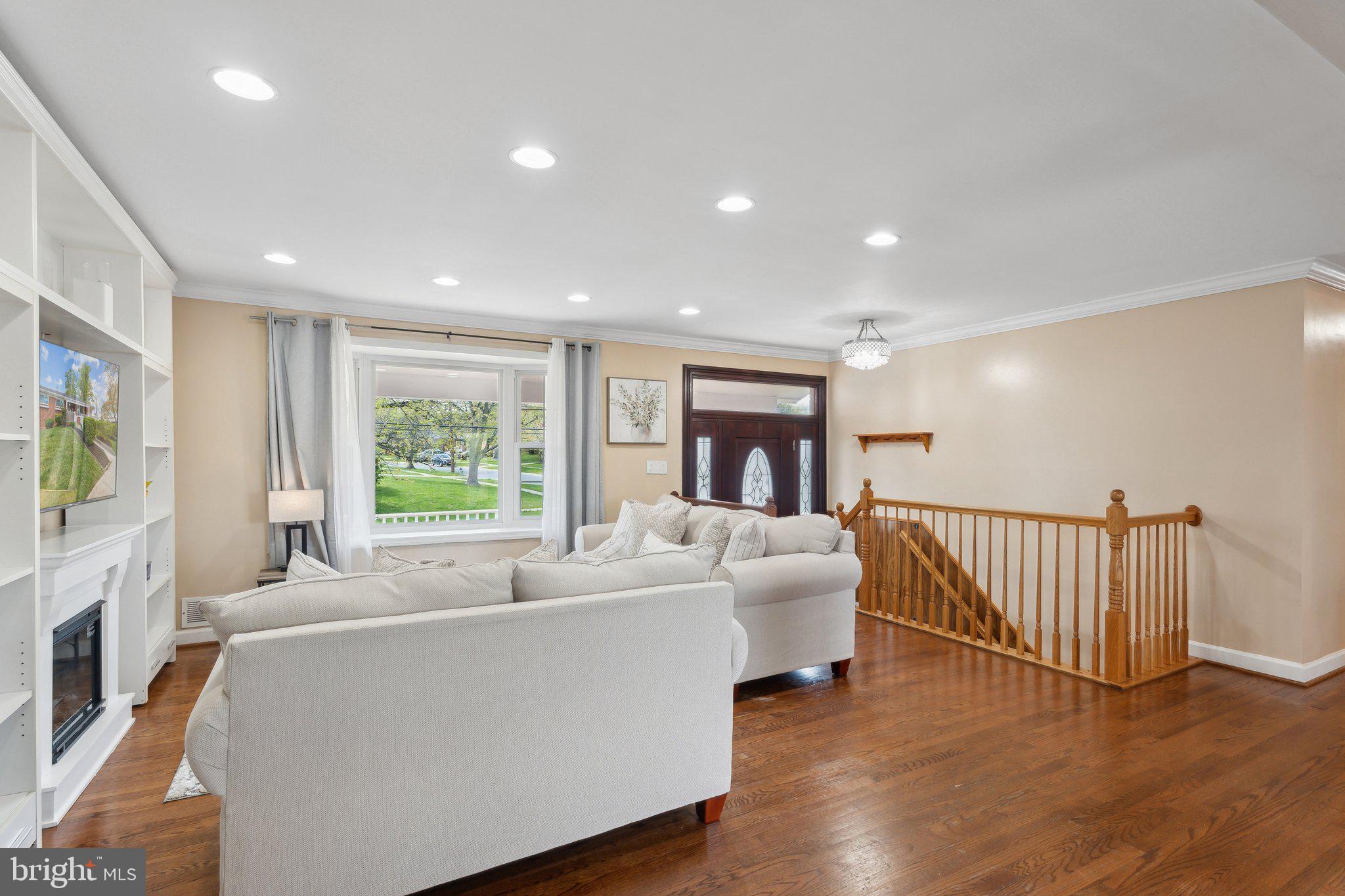 FRANKLIN KNOLLS - Residential