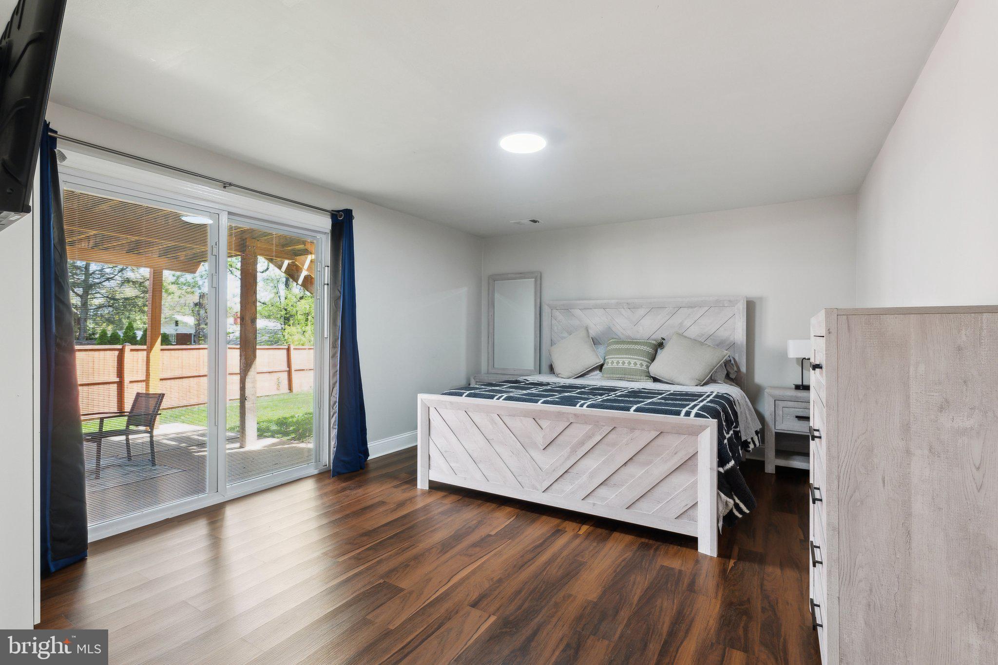 FRANKLIN KNOLLS - Residential