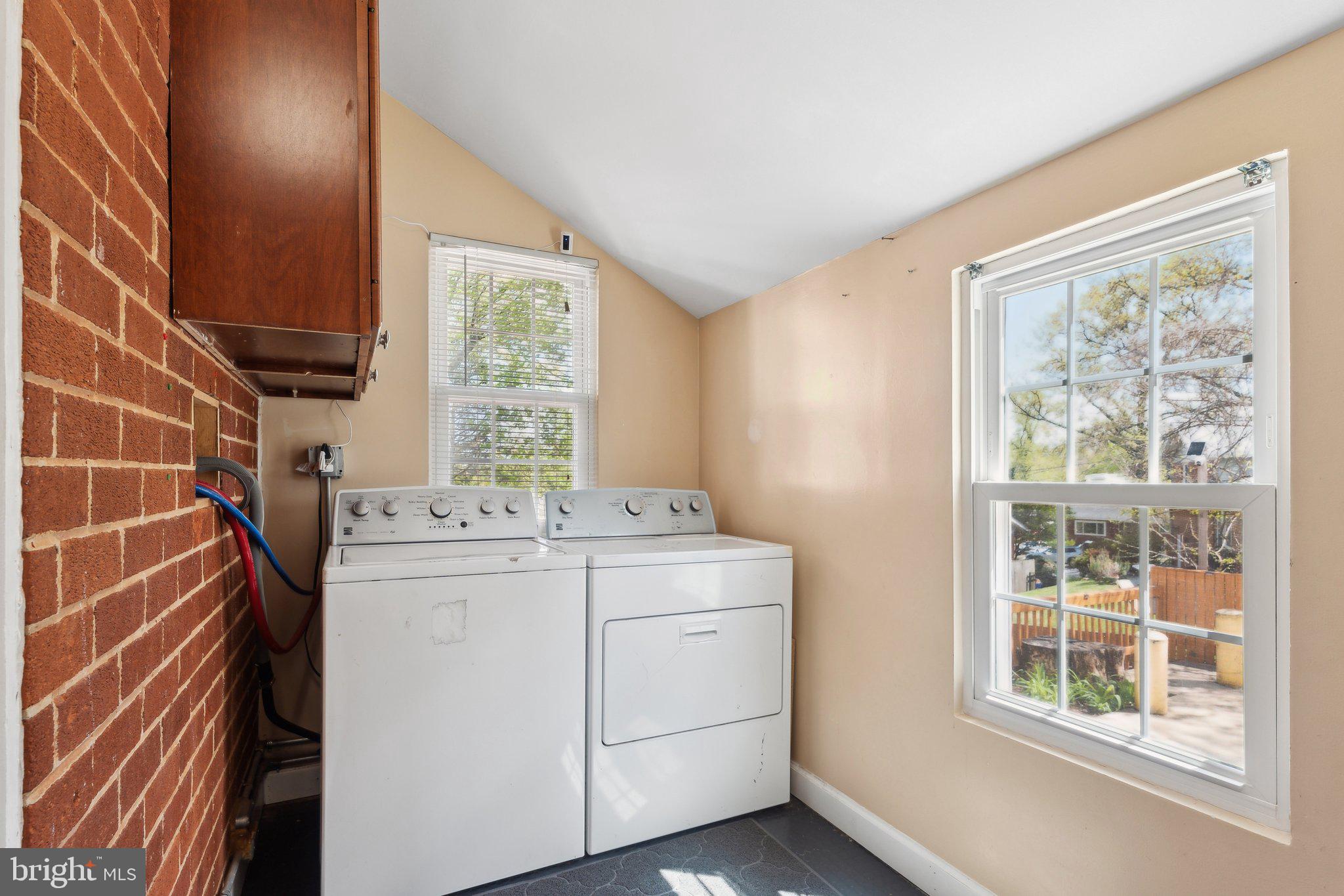 FRANKLIN KNOLLS - Residential