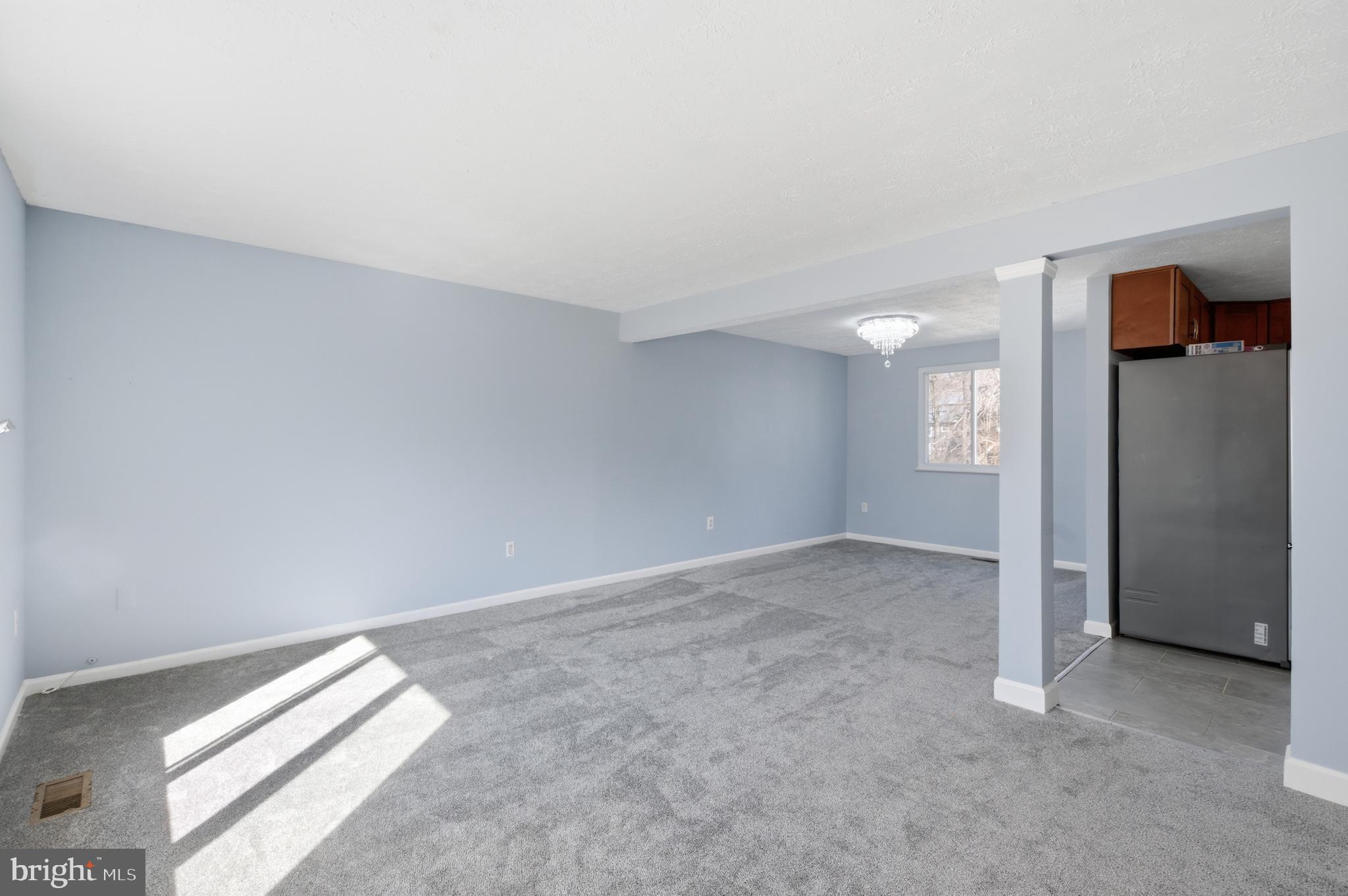 CONNEMARA HILLS - Residential