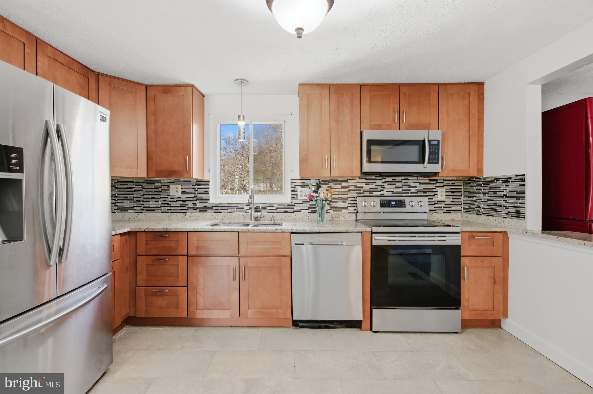 CONNEMARA HILLS - Residential