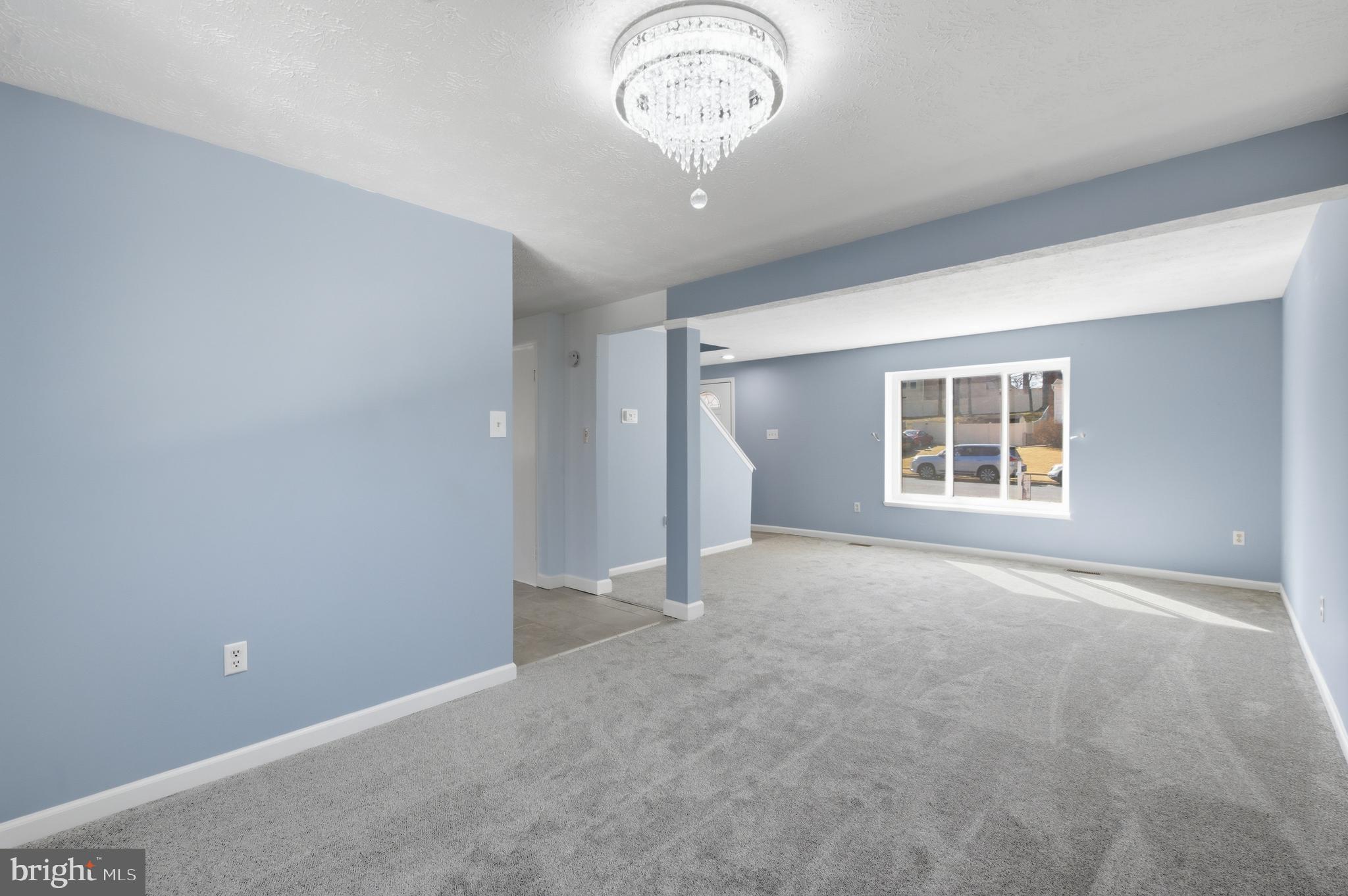 CONNEMARA HILLS - Residential