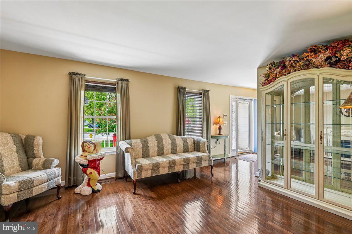 COVENTRY ESTATES - Residential