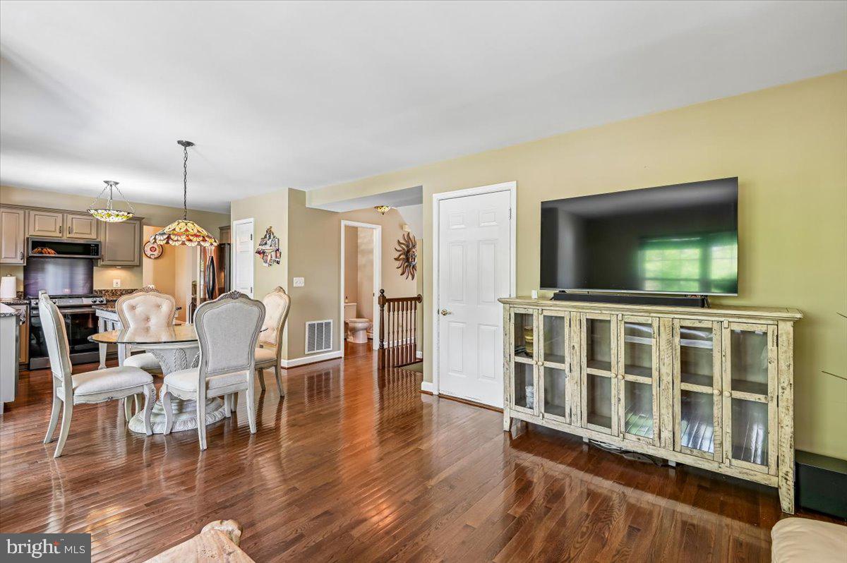 COVENTRY ESTATES - Residential