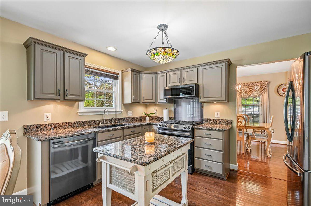 COVENTRY ESTATES - Residential