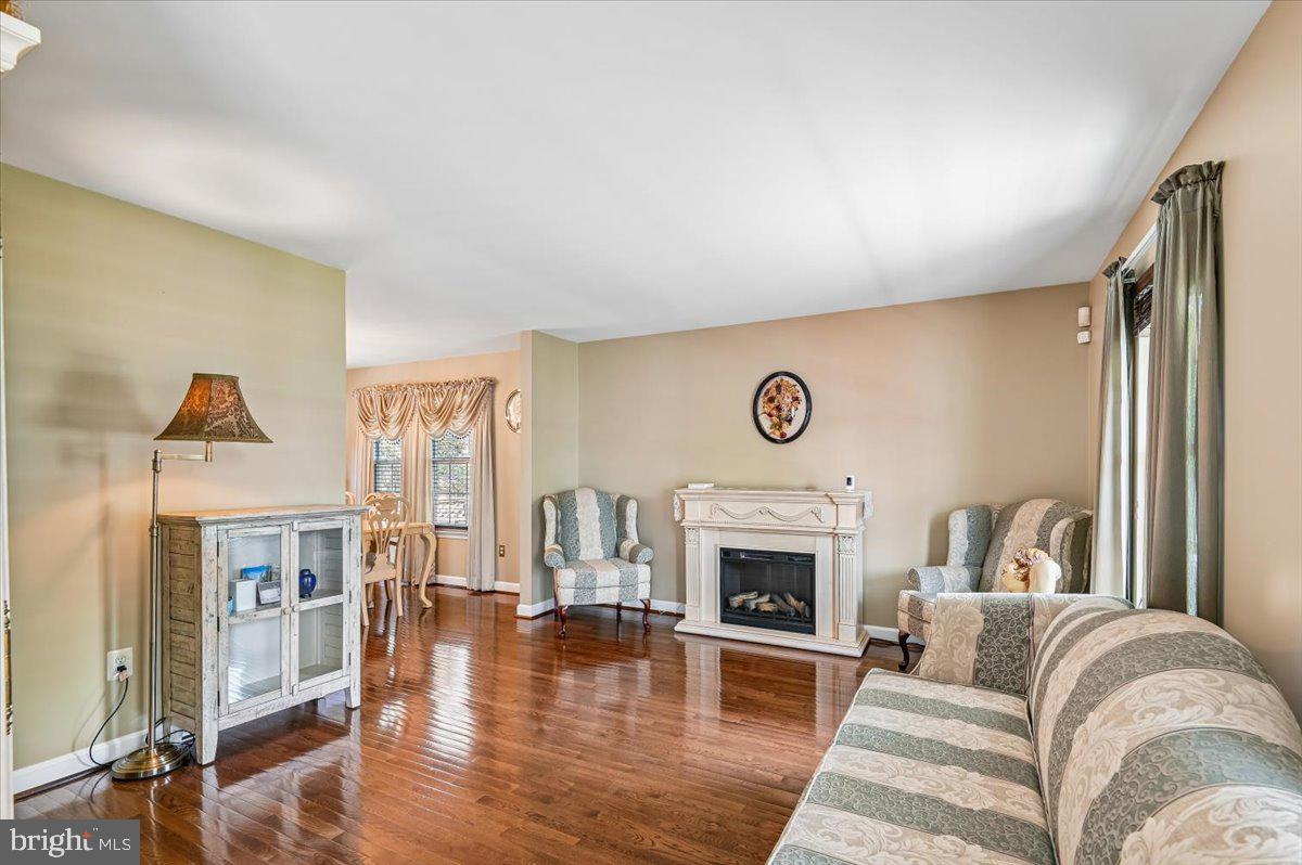 COVENTRY ESTATES - Residential