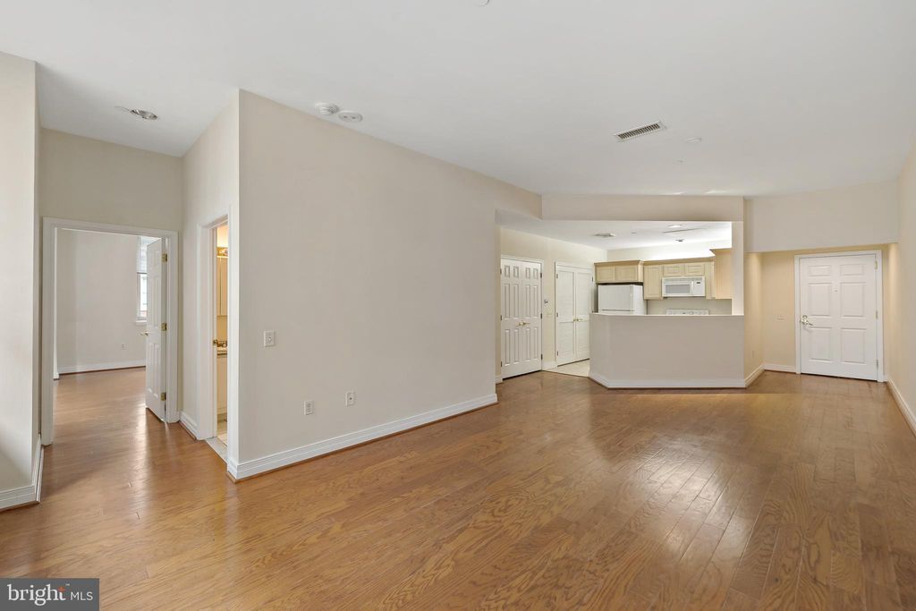 Photo of 1600 - 18 Arch Street #1716, PHILADELPHIA, PA 19103 (MLS # PAPH2571300)