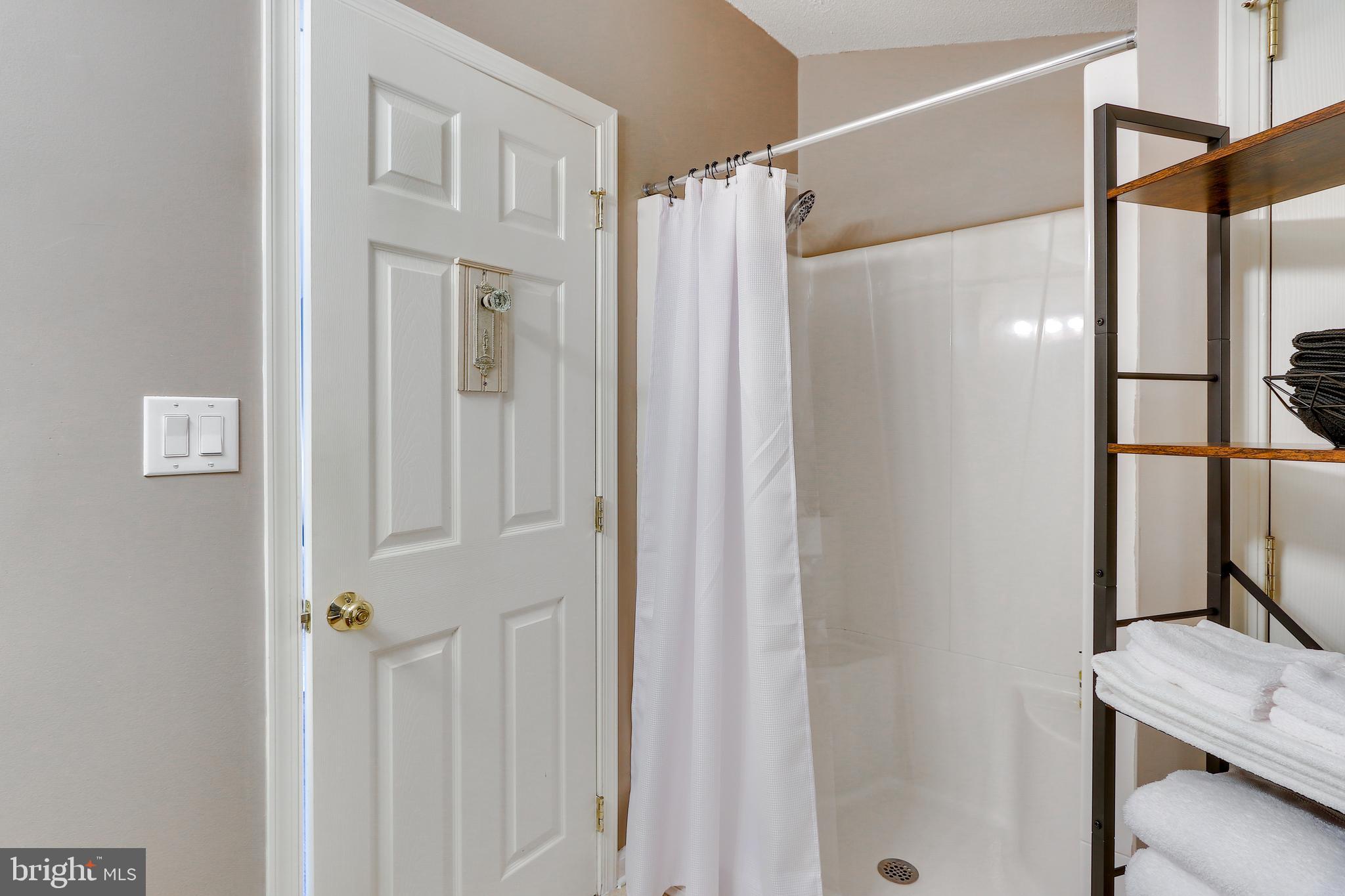 THE WOODS - Residential