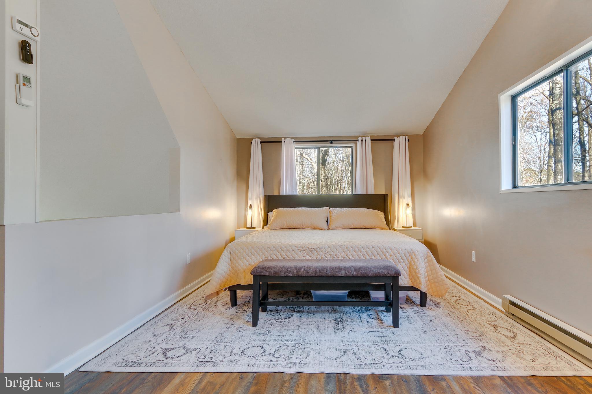 THE WOODS - Residential