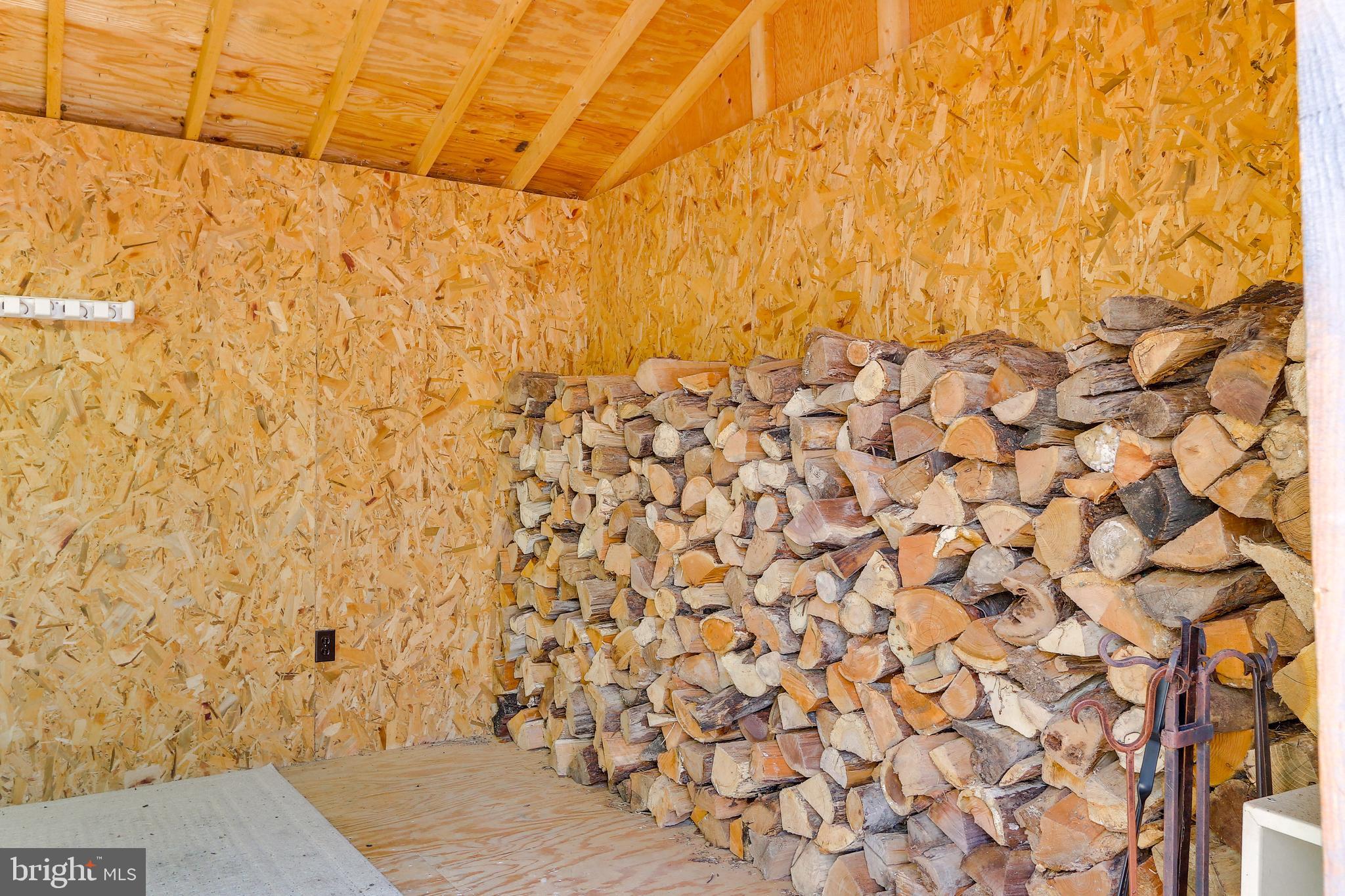 THE WOODS - Residential