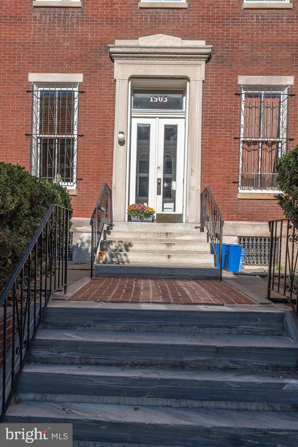 ART MUSEUM AREA - Residential