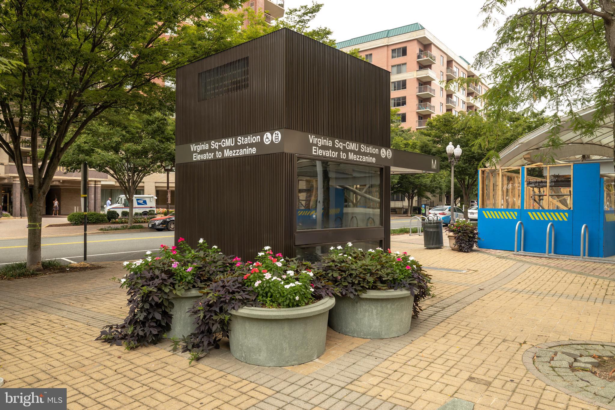 THE CHATHAM - Residential Lease