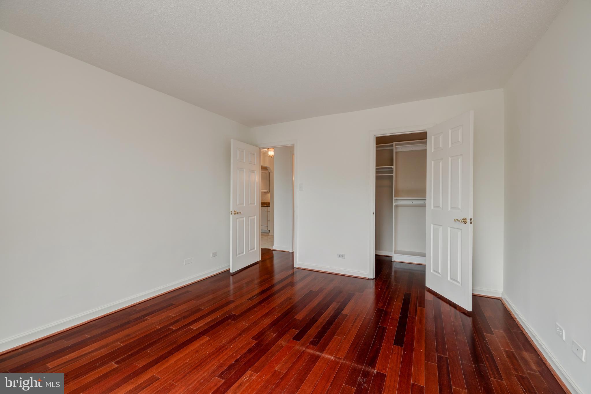 THE CHATHAM - Residential Lease