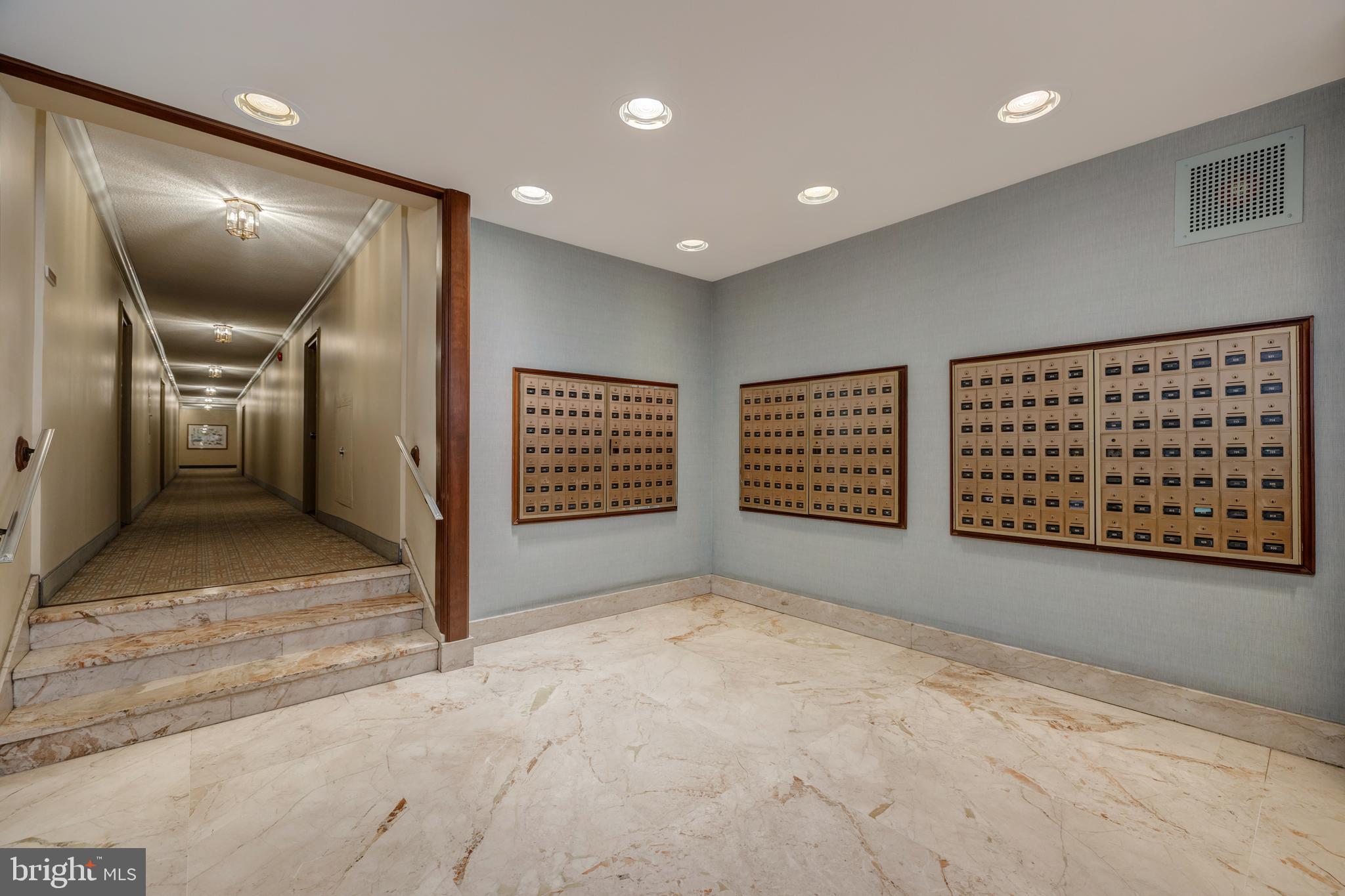 THE CHATHAM - Residential Lease