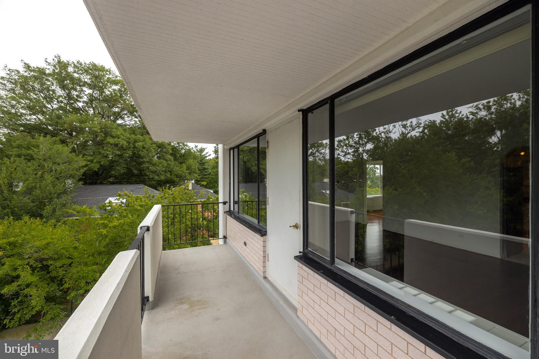 THE CHATHAM - Residential Lease