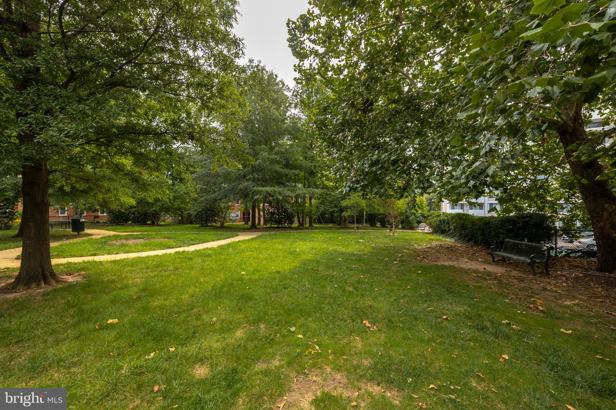 THE CHATHAM - Residential Lease