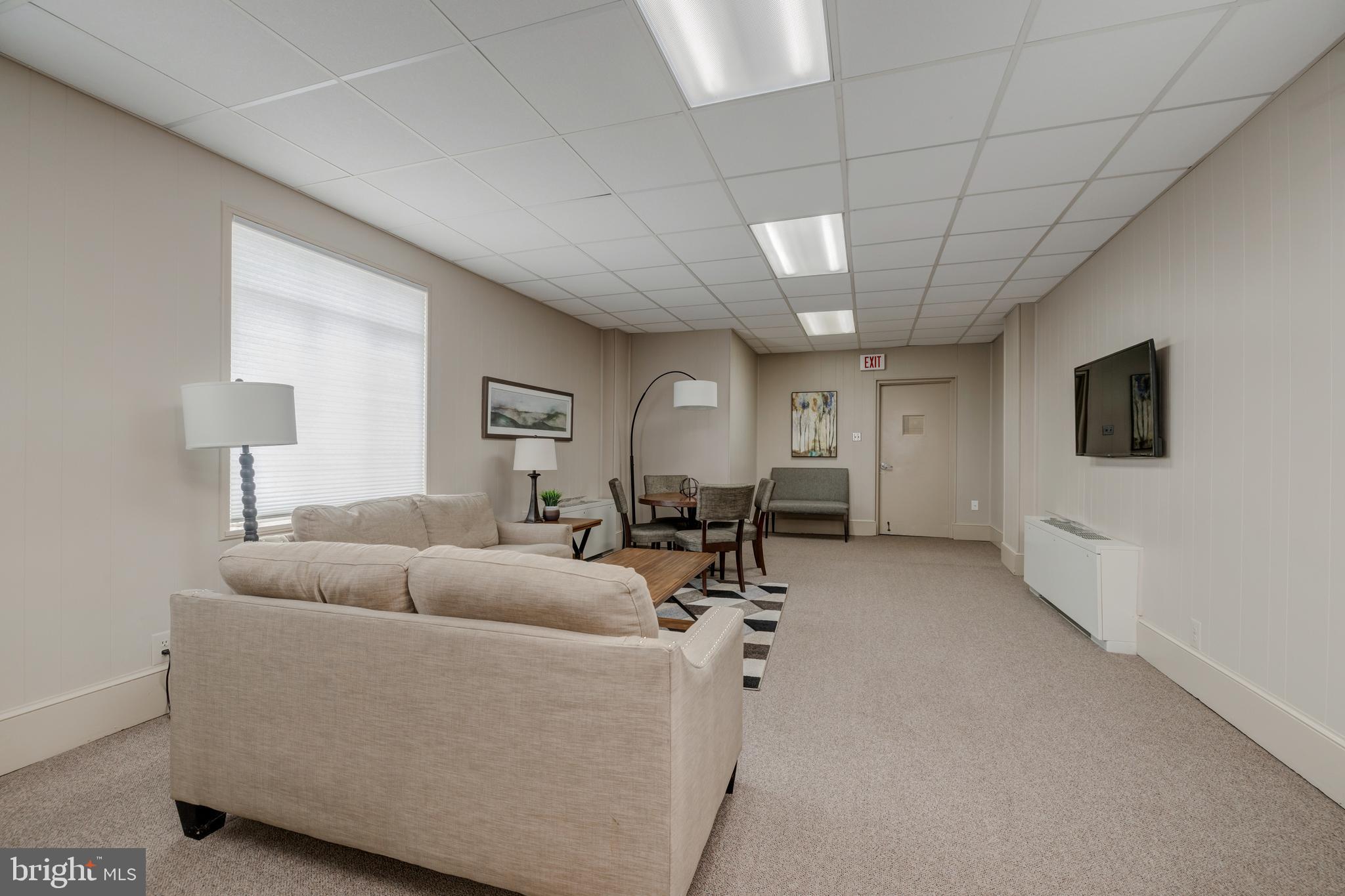 THE CHATHAM - Residential Lease