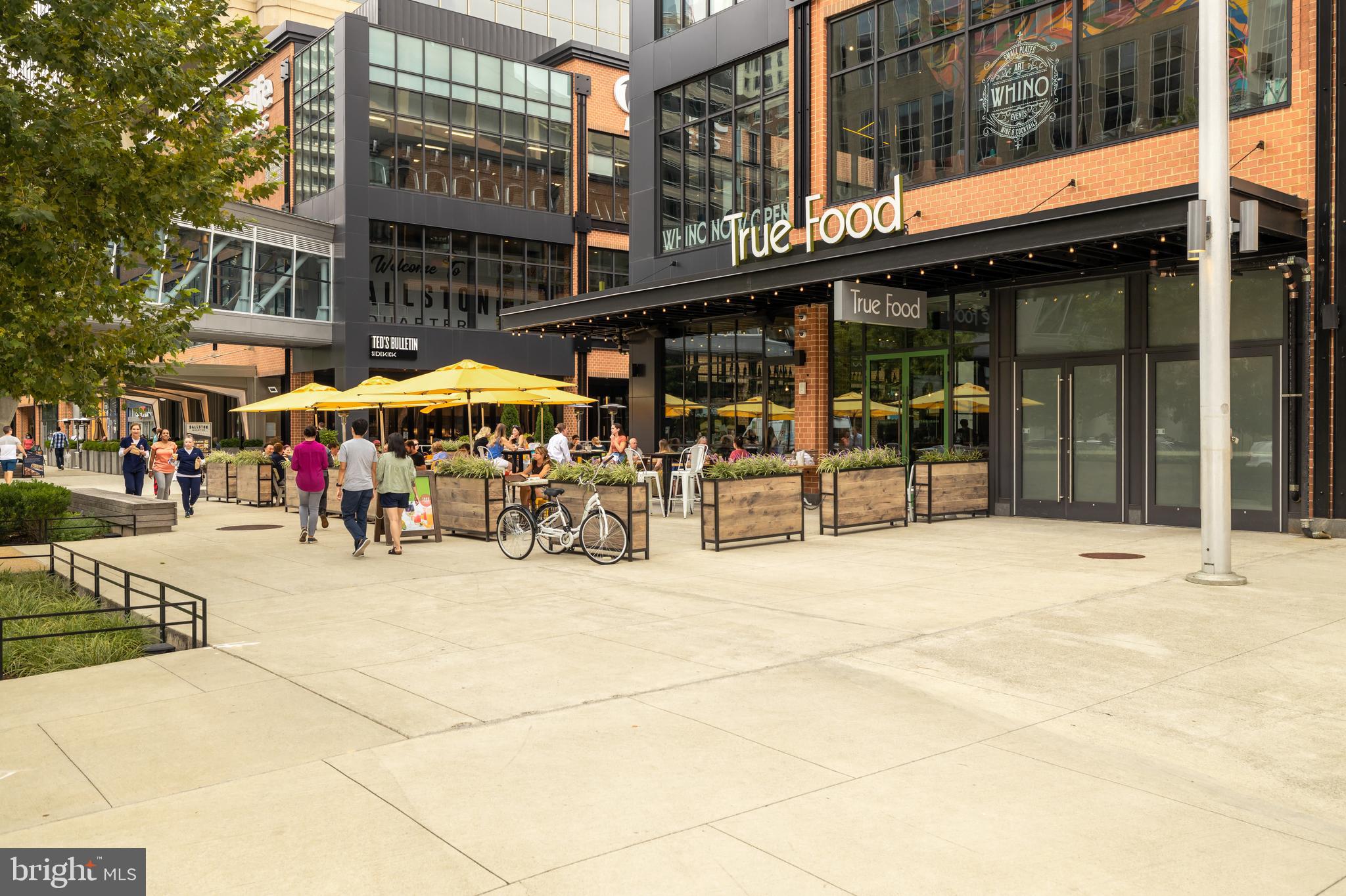 THE CHATHAM - Residential Lease