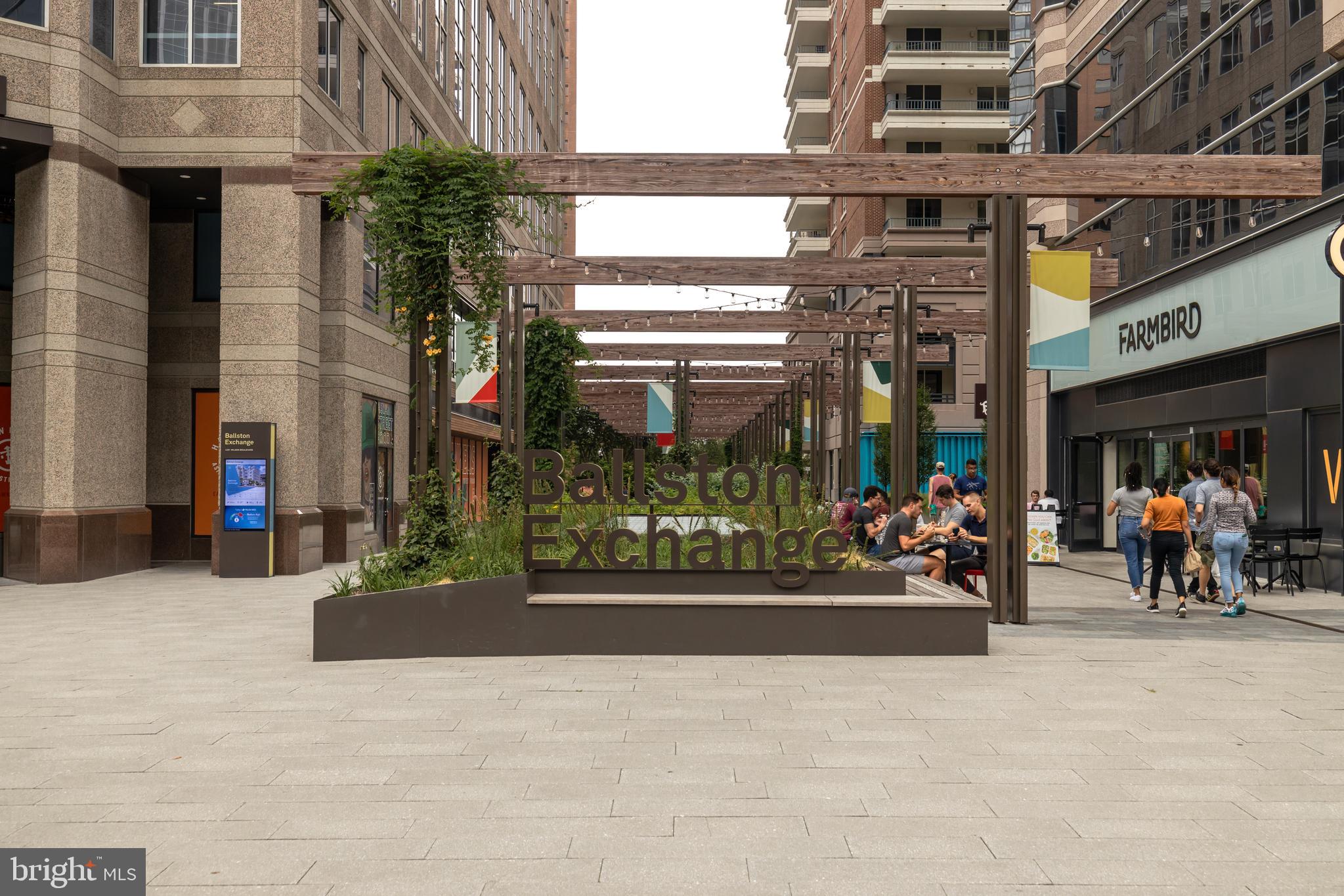 THE CHATHAM - Residential Lease