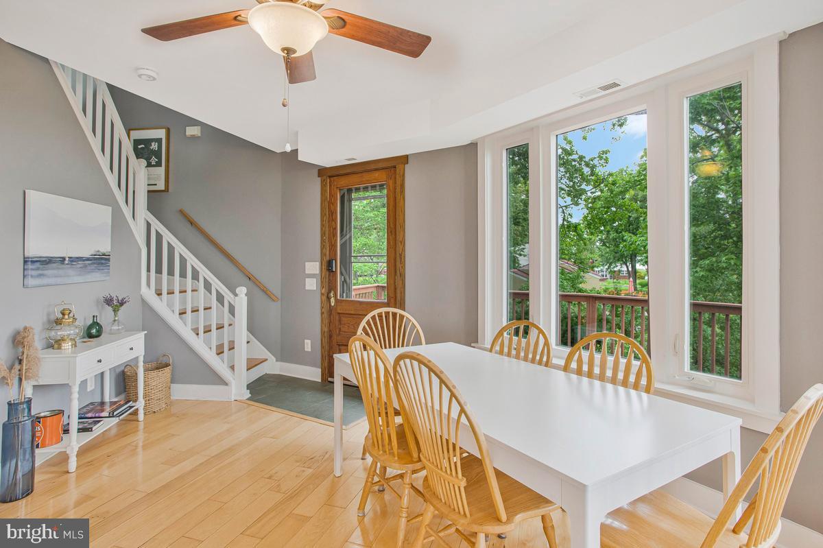 COLUMBIA BEACH - Residential