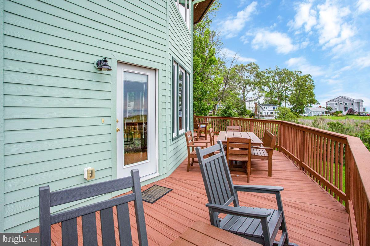 COLUMBIA BEACH - Residential