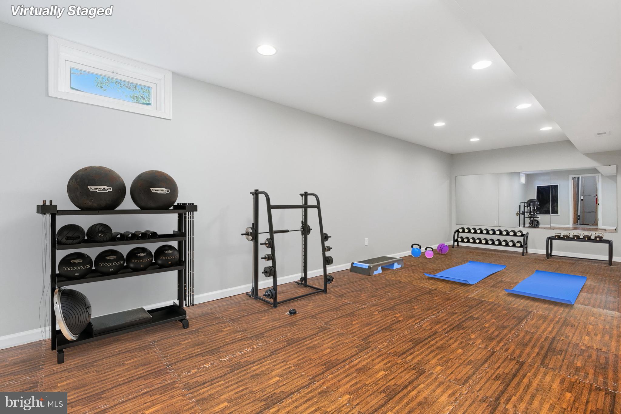 WILLOWOOD - Residential