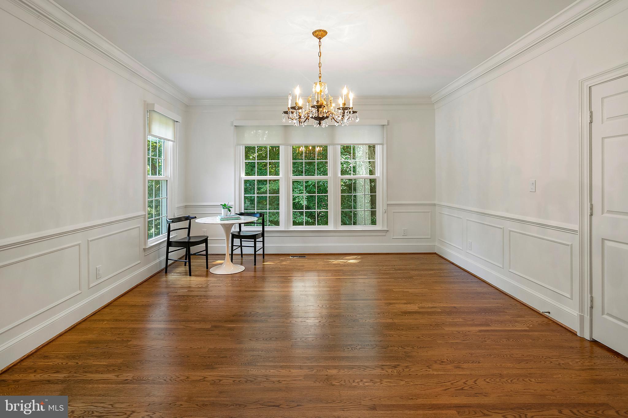 CARDEROCK SPRINGS - Residential