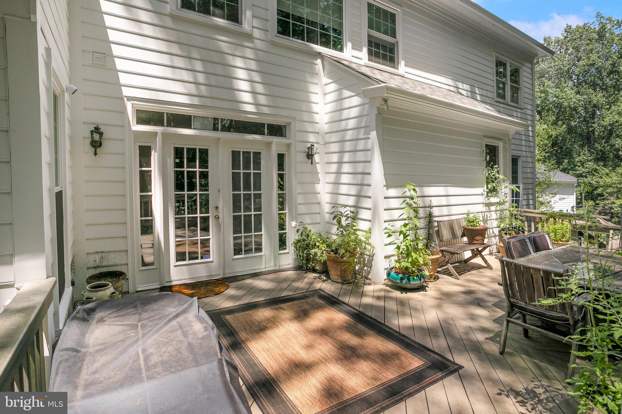 CARDEROCK SPRINGS - Residential