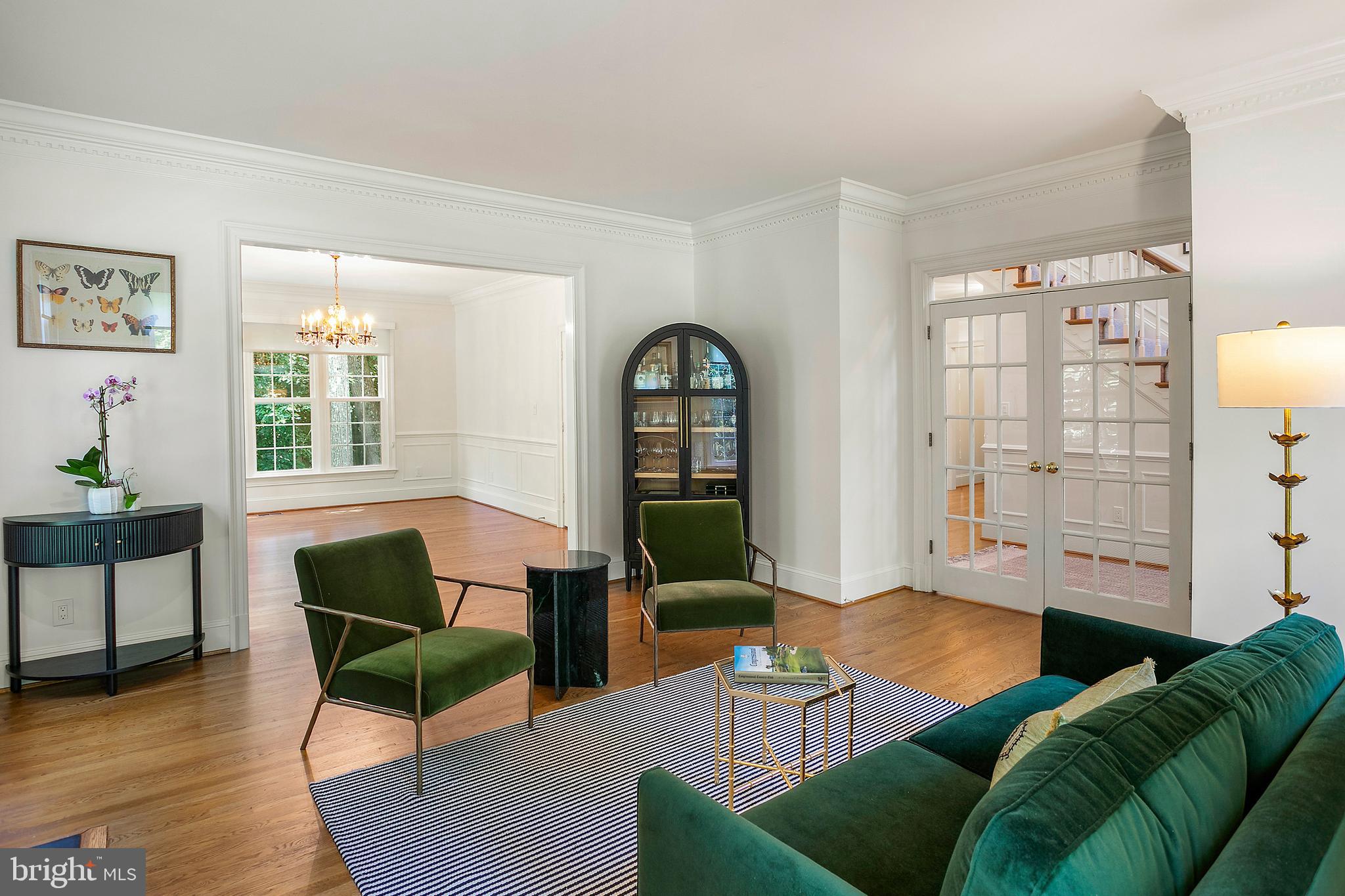 CARDEROCK SPRINGS - Residential