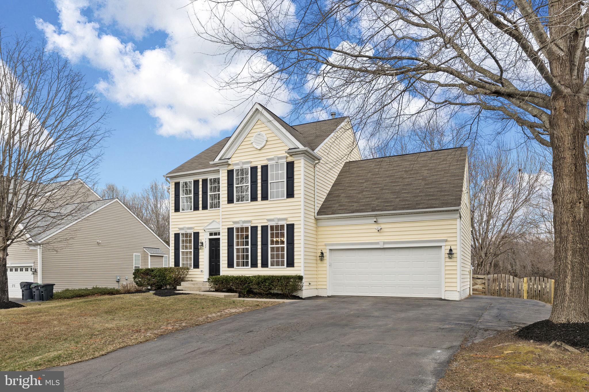 WALNUT HILLS - Residential