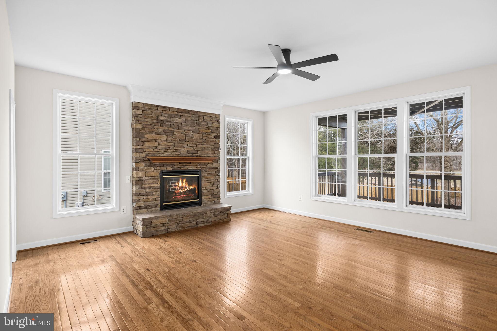 WALNUT HILLS - Residential