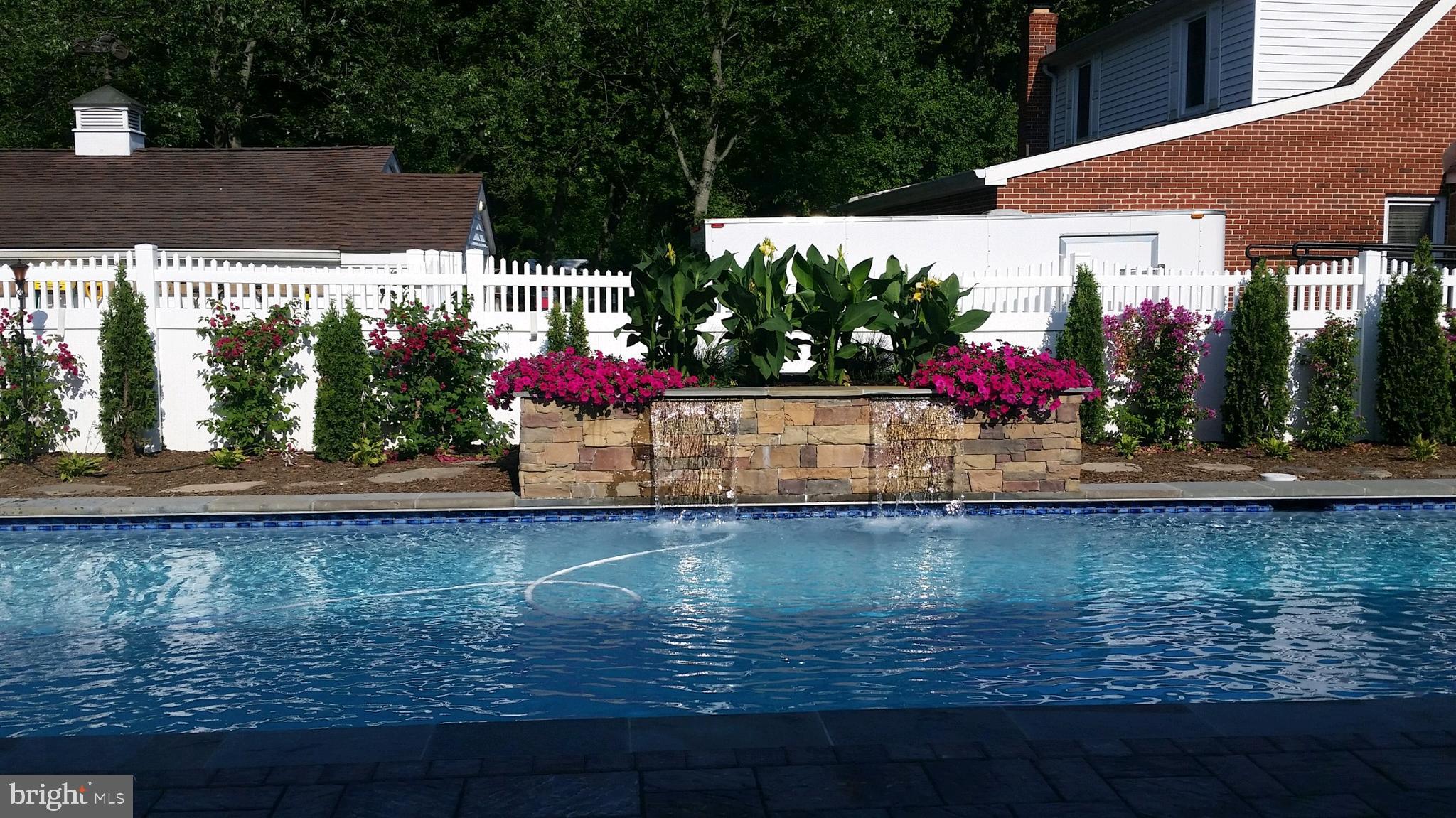 CAPE ST CLAIRE - Residential