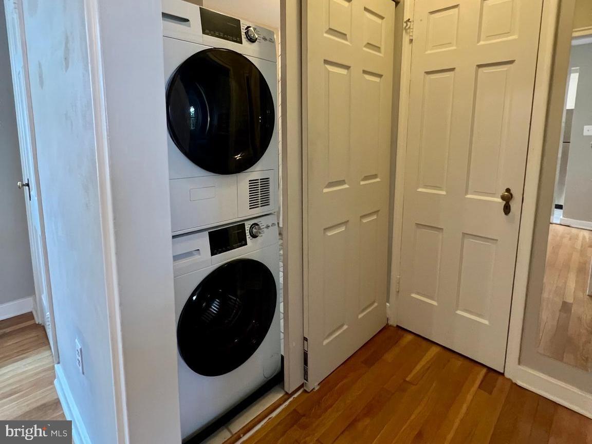 AUBURN VILLAGE - Residential