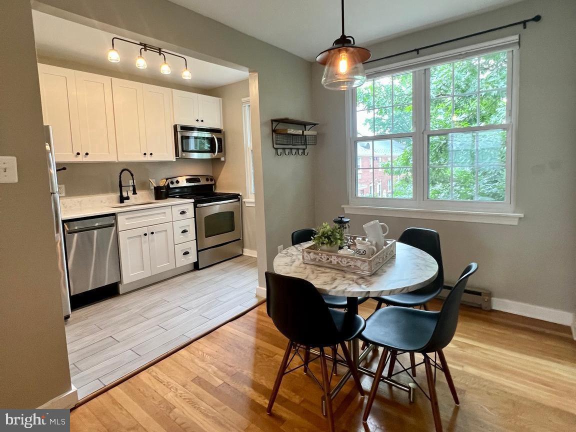 AUBURN VILLAGE - Residential