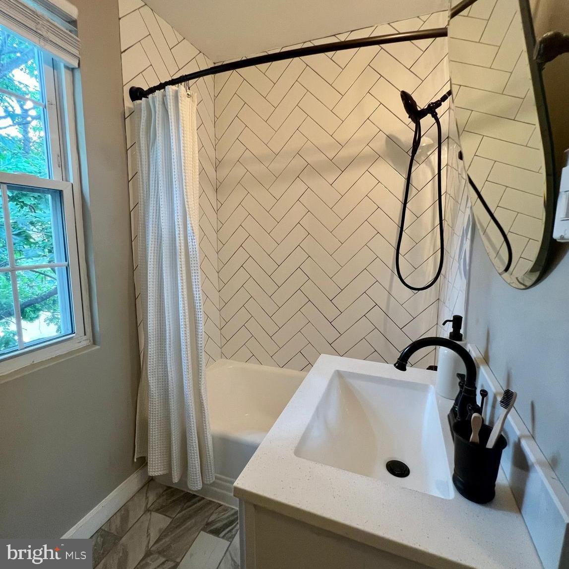 AUBURN VILLAGE - Residential