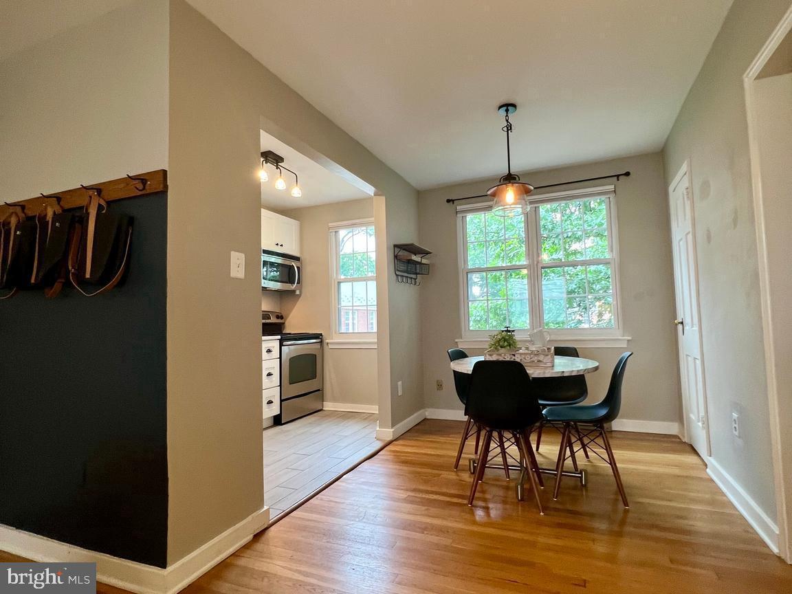 AUBURN VILLAGE - Residential