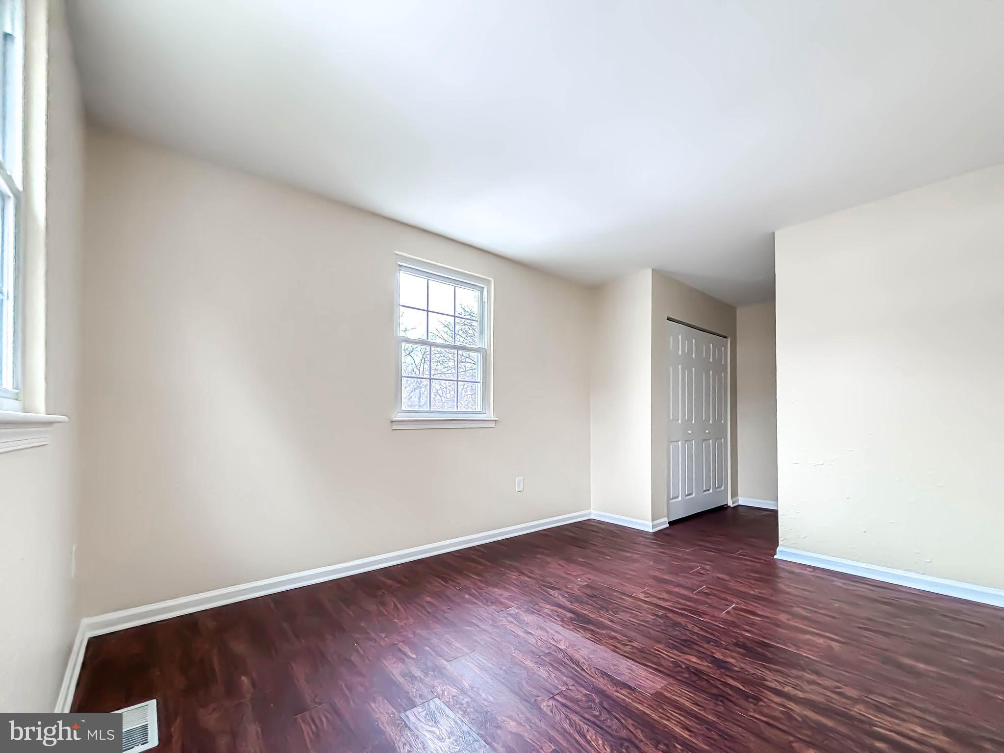 HERITAGE HILL CONDO - Residential Lease