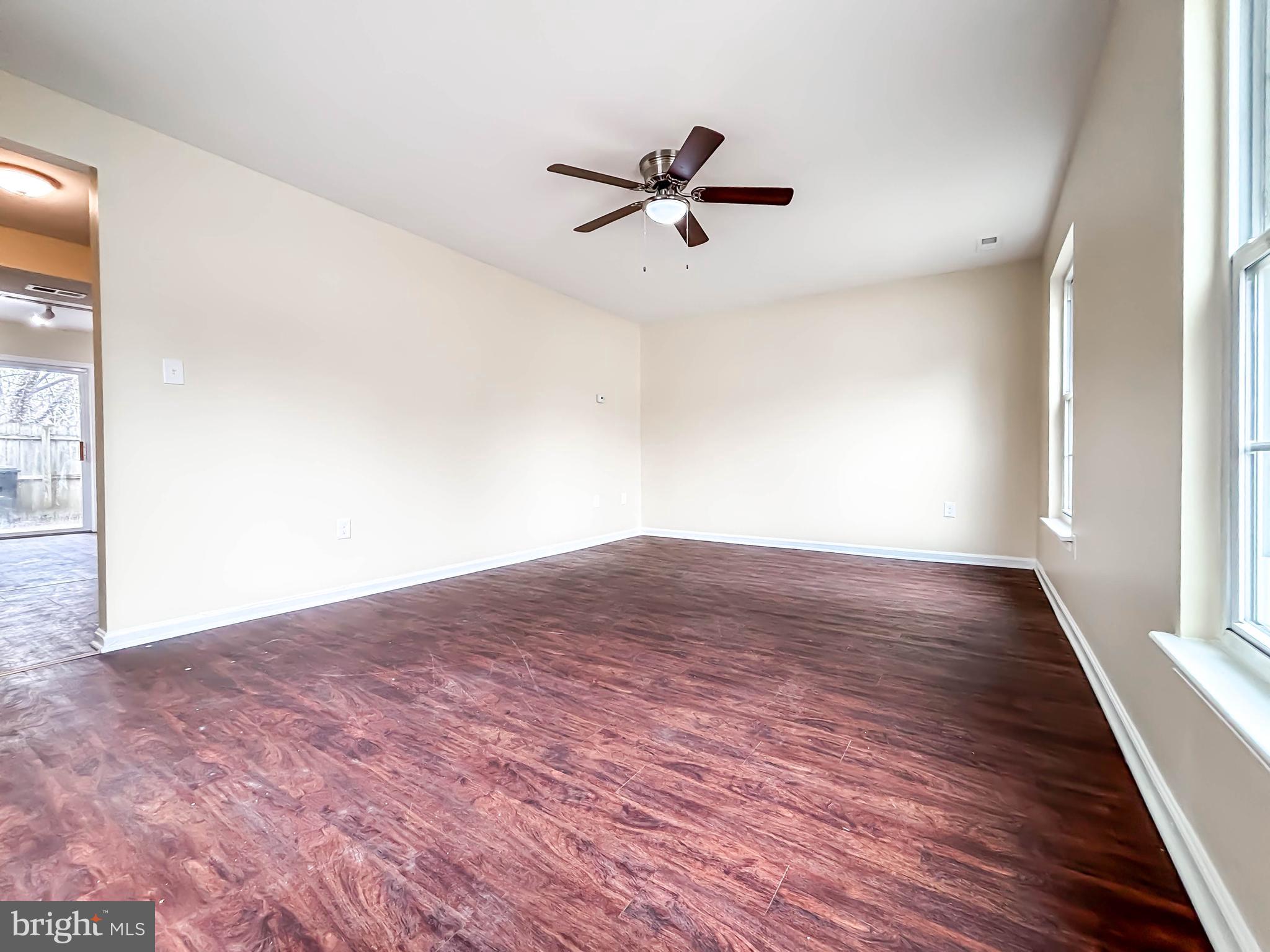 HERITAGE HILL CONDO - Residential Lease