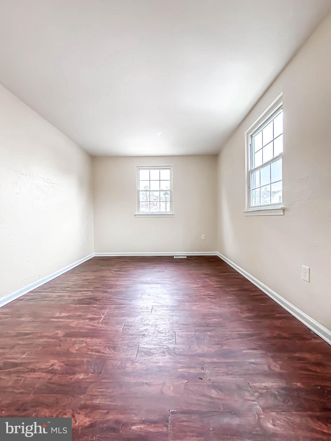 HERITAGE HILL CONDO - Residential Lease